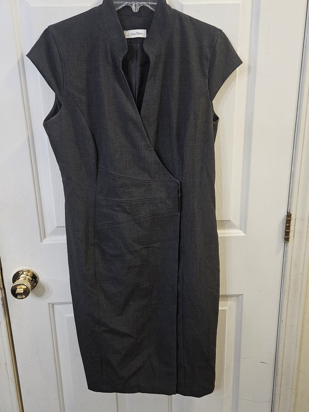Calvin Klein Cap Sleeve Dark Gray Military Wrap Sheath V-Neck Dress Sz 8